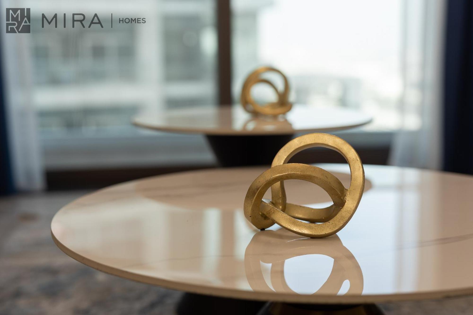 Apartment Mira Homes - Lovely New 1 Bedroom In Downtown