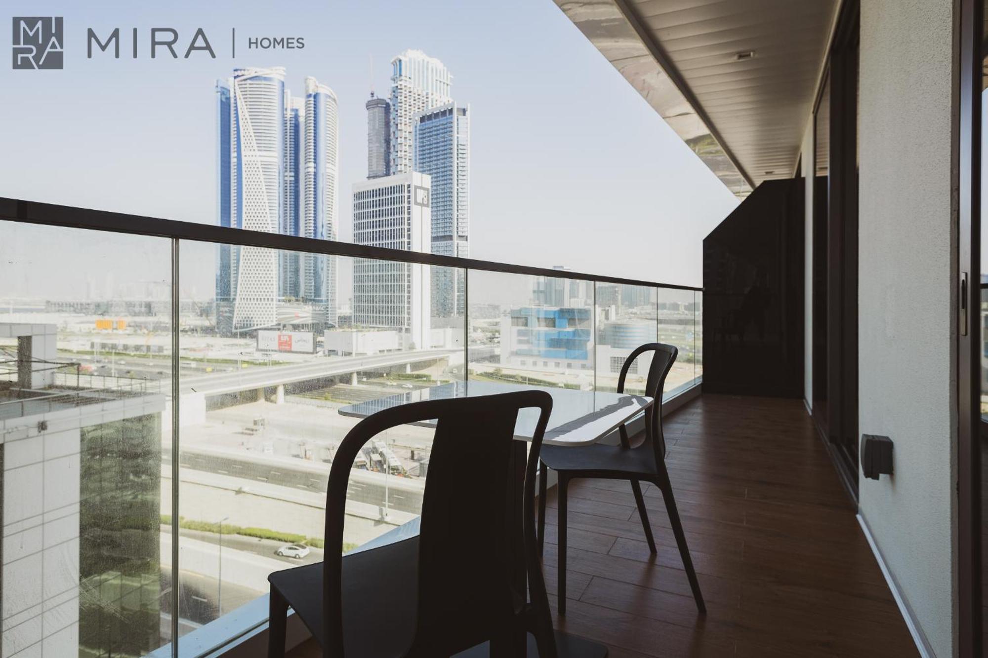 Mira Homes - Lovely New 1 Bedroom In Downtown Apartment
